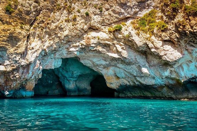 An Insider's Malta All in 1 Day - Pickup and transport from Valletta, with a pace you control