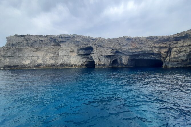 Boat Charters Blue lagoon, Crystal Lagoon, Comino, Malta 4hr trip - Crystal Lagoon, snorkeling time, and caves you can actually see from the water