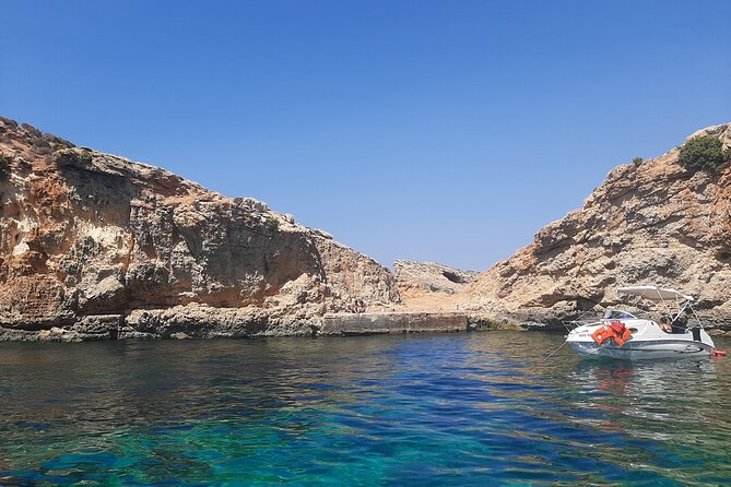 Boat Charters Blue lagoon, Crystal Lagoon, Comino, Malta 4hr trip - Saint Mary’s Battery and the best kind of on-the-water swimming