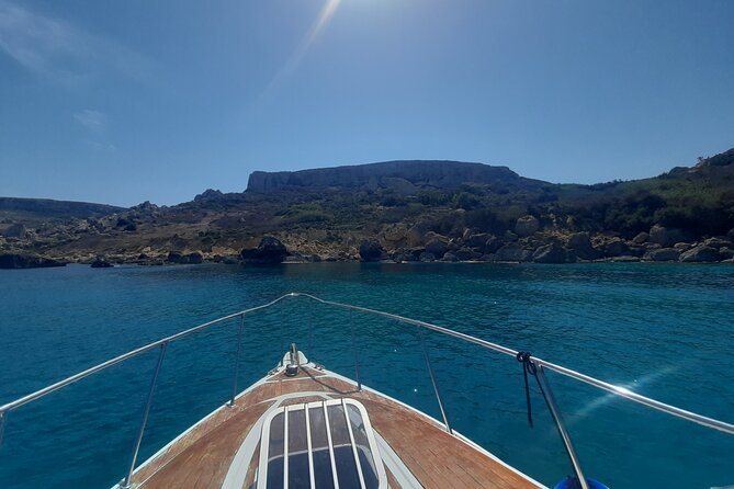 Boat Charters Blue lagoon, Crystal Lagoon, Comino, Malta 4hr trip - The Blue Lagoon stop, and why the first 45 minutes matter