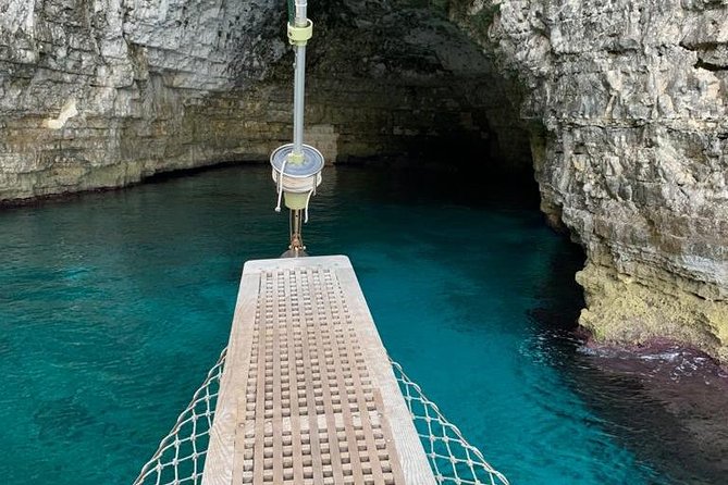 Comino, Blue Lagoon and Caves. Tour A - Blue Lagoon Time, Plus the May 2025 QR Code Rule
