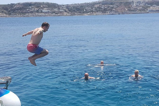 Comino, Blue Lagoon and Caves. Tour A - Crystal Lagoon and Cave Photo Time in Comino