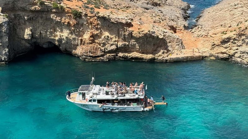 Comino Blue Lagoon & Crystal Lagoon - 3 Bay Cruise - Getting started at Bluewaves Watersports, then straight into clear water