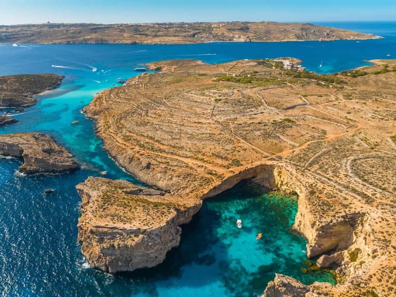 Comino: Blue Lagoon, Crystal Lagoon and Sea Caves Boat Tour - Blue Lagoon on Comino: QR code rules and how to keep your timing smooth