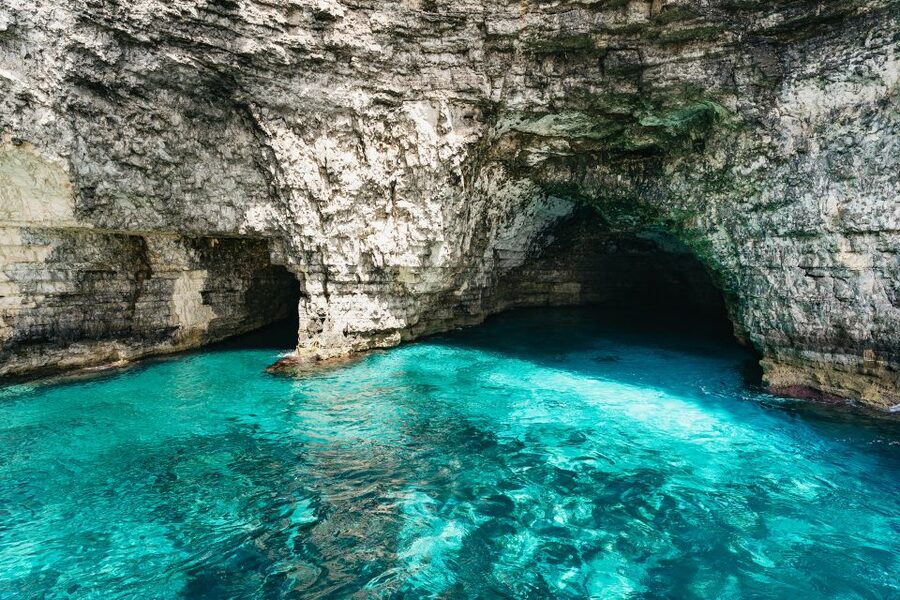 Comino: Blue Lagoon, Crystal Lagoon, and Seacaves Tour - Onboard comfort that keeps the day from feeling like a chore