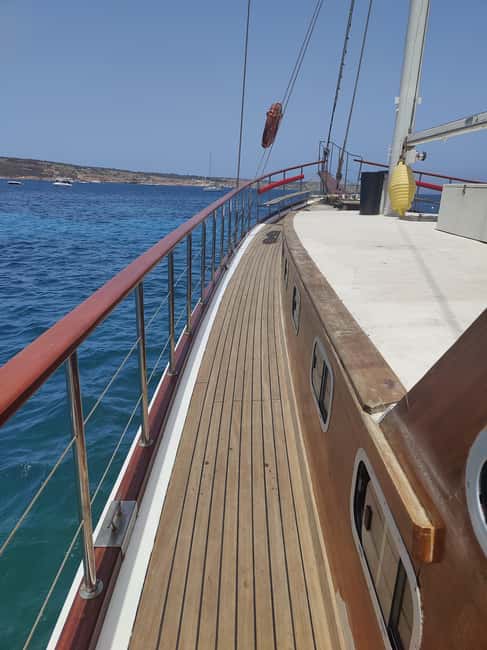 Comino Island , Blue lagoon, Crystal Lagoon & Gozo & Caves - Blue Lagoon: Your Best Swim Slot and Snorkel-Friendly Water Time
