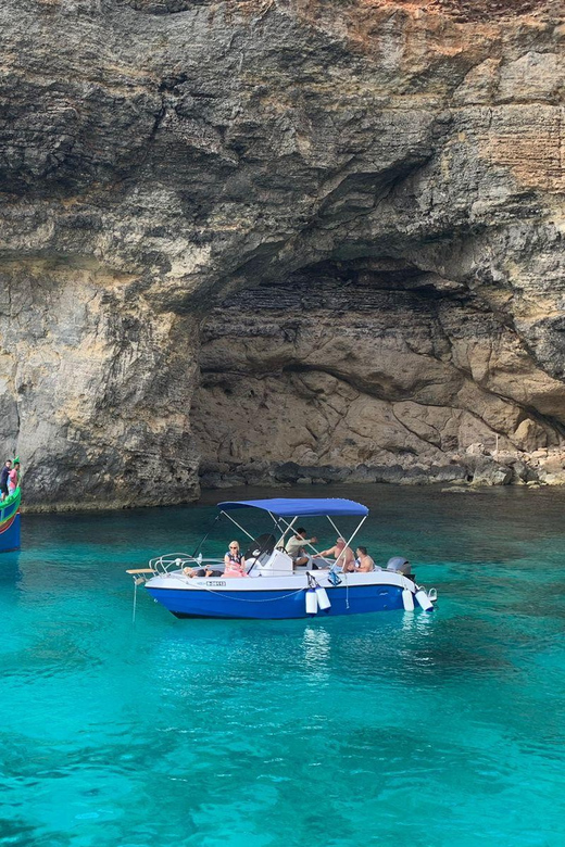 Comino: Private boat tour with Snorkeling activities & caves - Price and Value: When $506 per Group Makes Sense