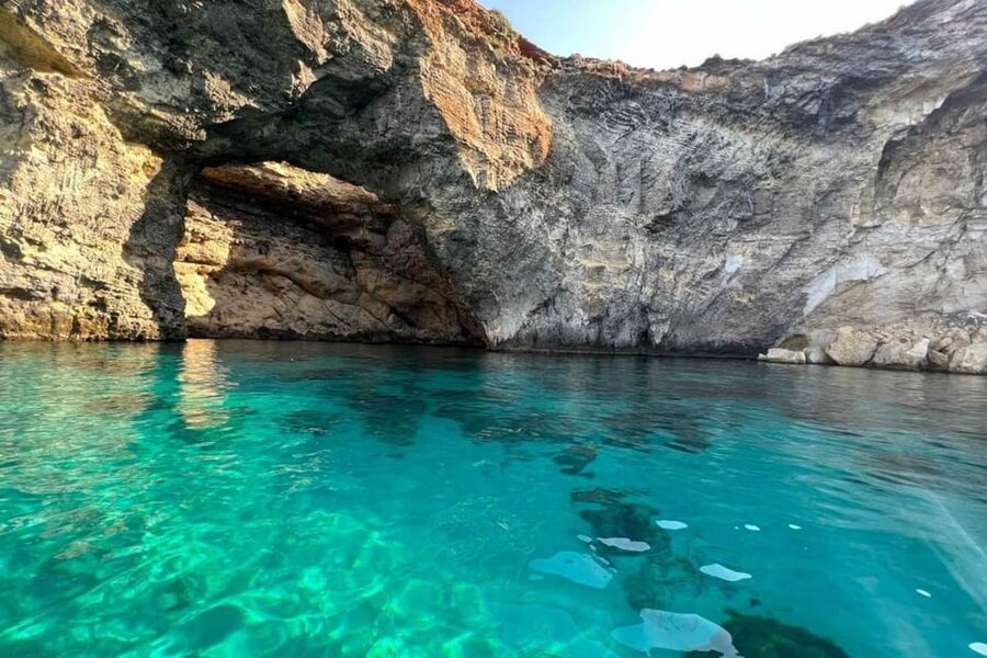 Comino Private Boat Tours: Blue/Crystal Lagoon, Malta & Gozo - Onboard Comfort: Canopy Sundeck, Cooler, Wi-Fi, and Bluetooth