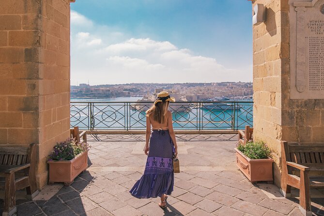 Discover Valletta Half-Day Walking Tour - Triton Fountain and Valletta City Gate, getting your bearings fast