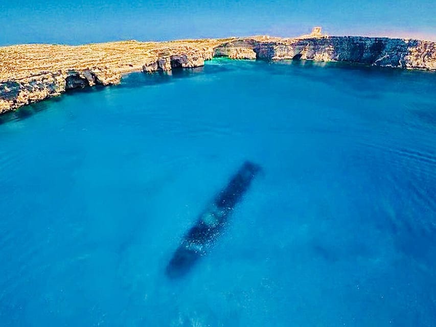 DiveSnap Underwater Sports Thrills:Lantern Point & P31 Wreck - Comino’s Blue Lagoon and Crystal Lagoon, clear water and easy access