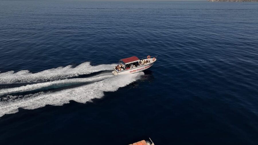 Ferry service to Blue Lagoon (opt. stop in Gozo)& Caves trip - Crowd Factor and How to Plan Around It