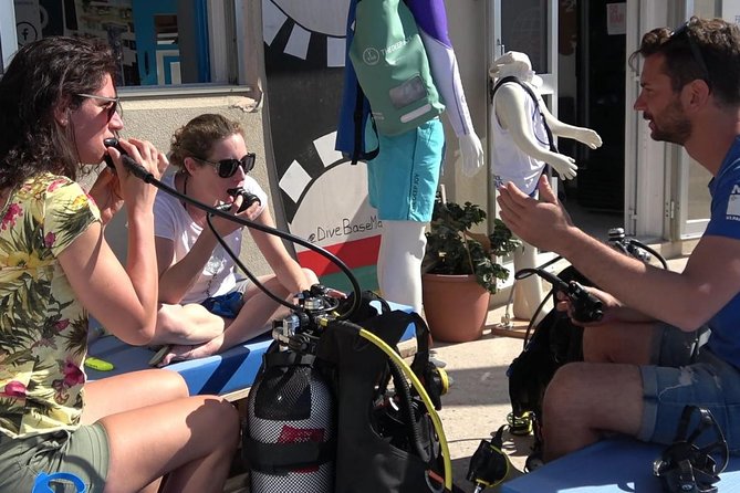 First scuba diving experience with instructor - Malta - Gear realities: what to bring, what’s included, and the rinse routine