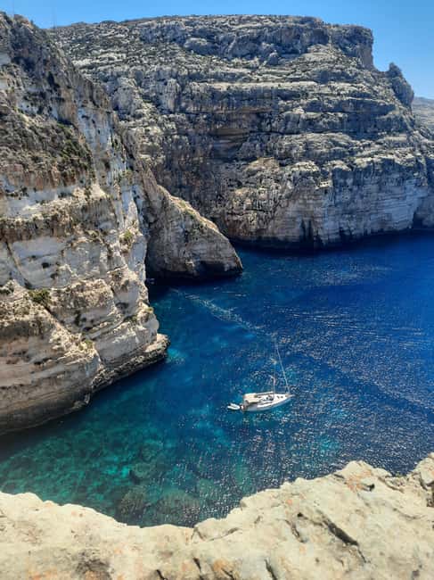 From Sliema: Blue Grotto Trip - Including Boat Cave Tour - Panorama views, then a short hike toward Xutu Tower