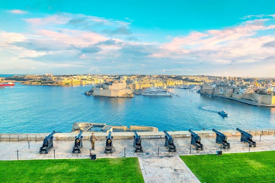 From Sliema: Cruise Around Malta's Harbours & Creeks - Rinella Bay, Fort Ricasoli, and the Far Side of Kalkara