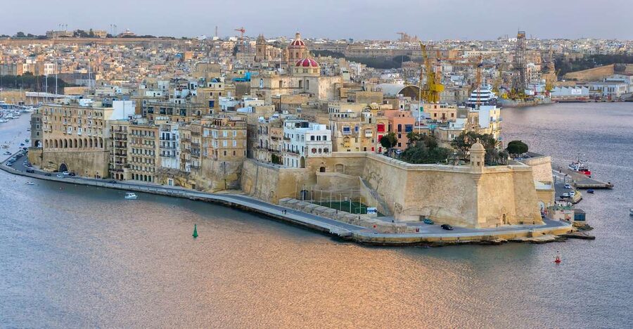 From Sliema: Cruise Around Malta's Harbours & Creeks - From Sliema Ferries: Settling In for the Boat Part
