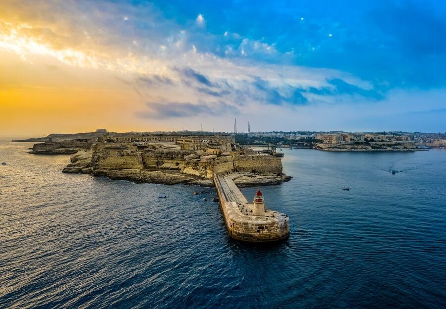 From Sliema: Valletta and the Three Cities Scenic Cruise - Finding the red boat at Sliema Ferries, without wasting time