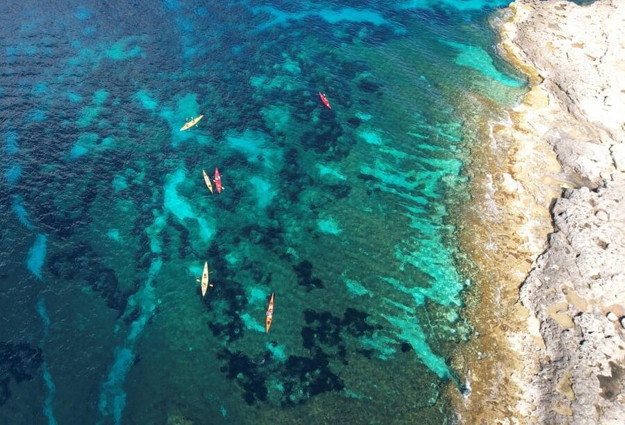 Gozo: Comino and Blue Lagoon Guided Kayaking Adventure - Where you meet, what you look for, and how to start smoothly
