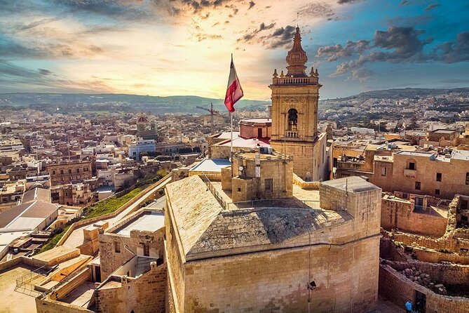 Gozo Guided Day Trip Incl. Ggantija Temples and Lunch - Xlendi Bay: the small promenade where the day starts feeling coastal