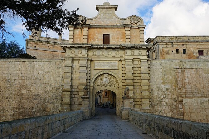 Half Day Private Tour around the Island in Malta - Stop 1: Mosta Rotunda and the dome you’ll remember