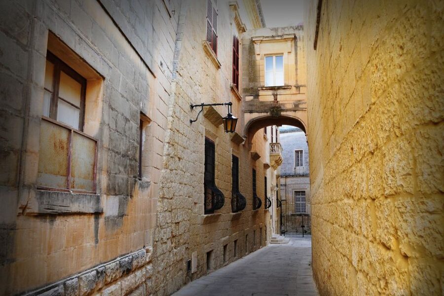 Half-Day Tour of Mosta, Ta'Qali Crafts Village & Mdina - Ta’ Qali Crafts Village: watch artisans and shop with purpose