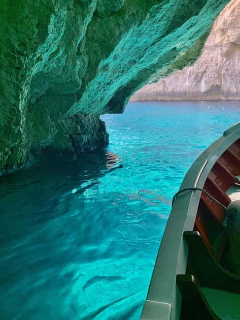 Malta: 5 hr Vintage Bus Tour - Mdina & Blue Grotto inc. food - Mdina: One Hour in the Ancient Capital, Enough to Feel It