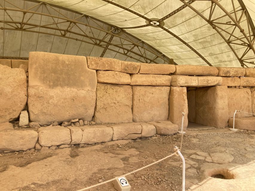 Malta: Ancient Wonders, Coastal Charms, and Cities Tour - Mnajdra timing: a focused visit that works even on a busy day