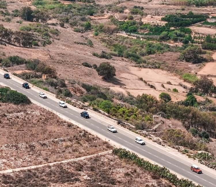 Malta: Around Comino Boat Trip with Gozo Guided Jeep Tour - The lunch break: buffet, wine, and where it might happen