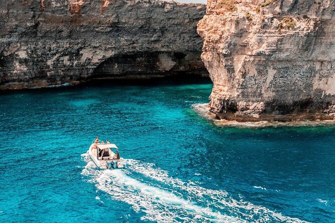 Malta: Around Comino Cruise With Blue Lagoon stop - Blue Lagoon hour: famous color, swimming time, and optional land break