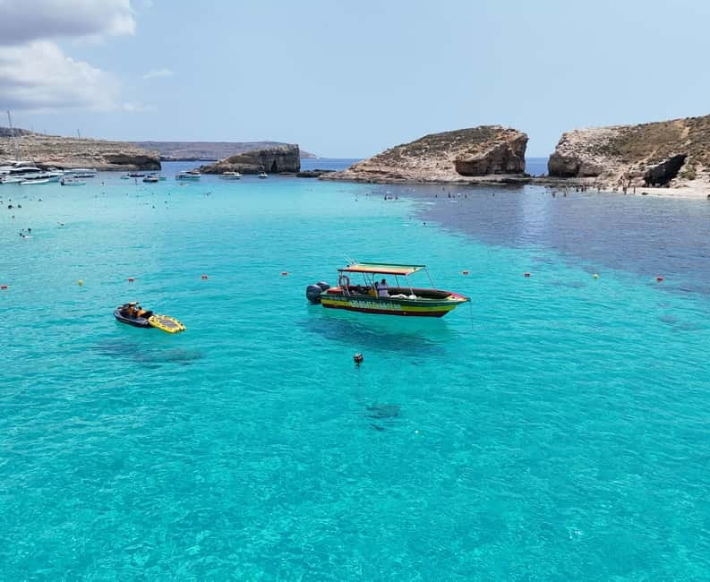Malta: Blue Lagoon, Caves & around Comino Private Speedboat - Blue Lagoon: swimming and snorkeling where the color does the talking
