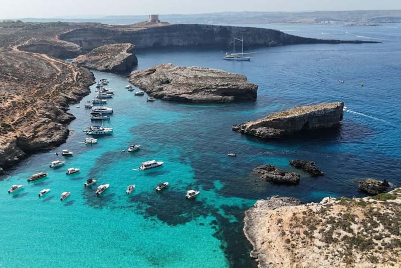 Malta: Blue Lagoon, Caves & around Comino Private Speedboat - Santa Maria Bay, Santa Maria Caves, and Elephant Rock viewpoints
