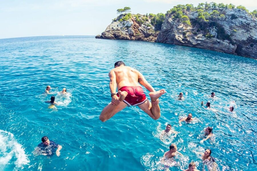 Malta: Boat Party + Watersport+ Comino+ OpenBar ALL INCLUDED - Why this Malta boat party is built for sunset fun