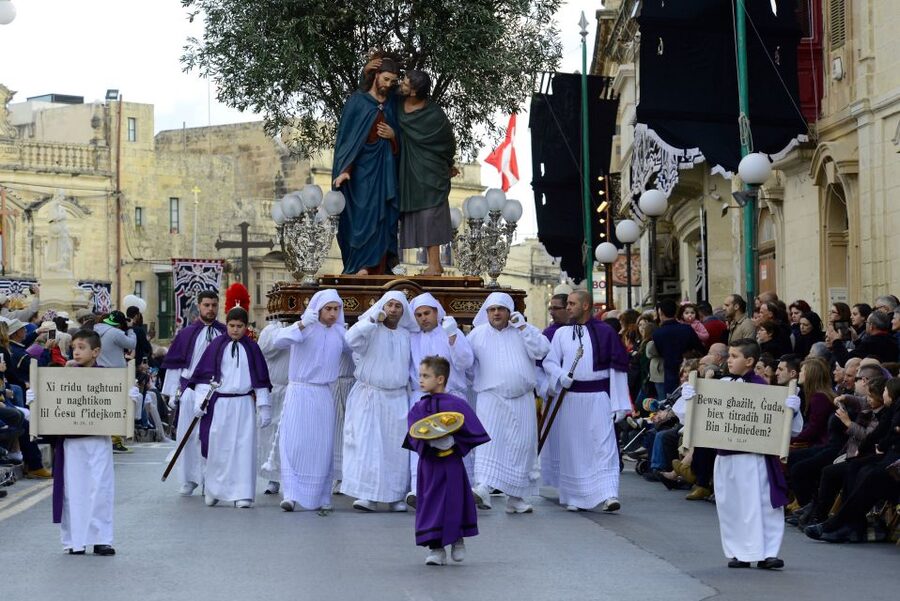Malta: Good Friday Afternoon Procession with Transportation - Who this is best for, and who should rethink it