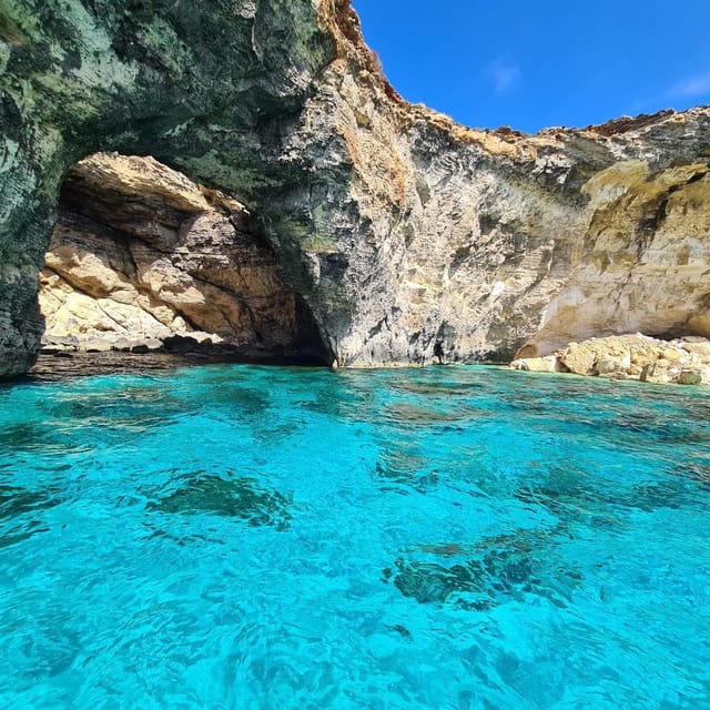 Malta:Gozo,Comino,Crystal/BlueLagoon&Caves Private Boat trip - Santa Marija Tower: 17th century views from the sea