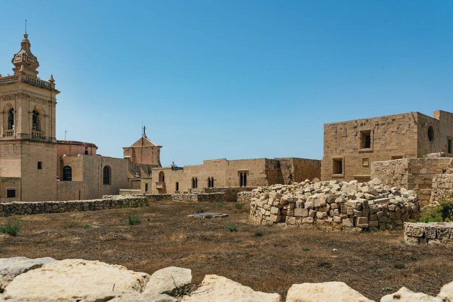 Malta: Gozo & Comino Islands, Blue Lagoon & Seacaves Tour - Who should book this Gozo and Comino boat tour