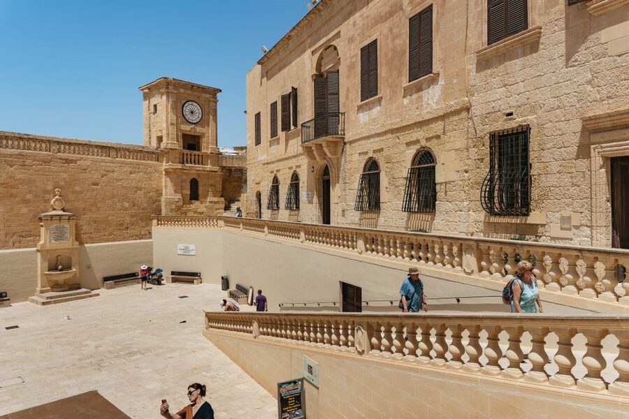 Malta: Gozo & Comino Islands, Blue Lagoon & Seacaves Tour - Onboard comfort: the waterslide, sun lounges, showers, and keeping dry