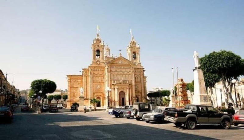 Malta: Gozo Full-Day Jeep with Lunch and Boat Transfers - Cittadella in the Middle of the Day: Elevation, Views, and a Real Break