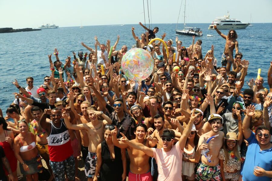 Malta: Lazy Pirate Boat Party with Drinks & Food - The Moonlight Swim Stop: Worth It, With Realistic Expectations