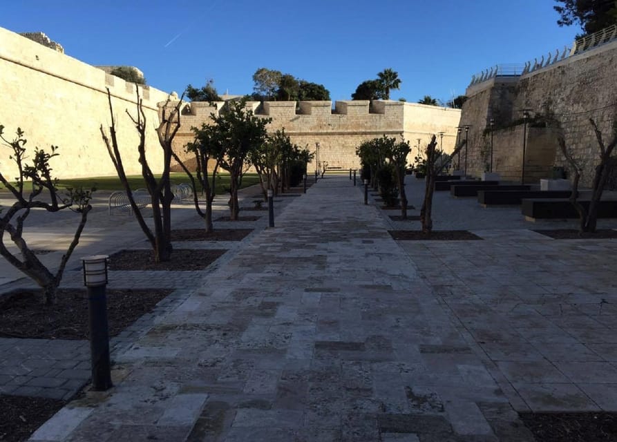 Malta: Mdina and Rabat Walking Tour with Catacombs - St Paul’s Grotto and the catacombs: what you actually experience underground