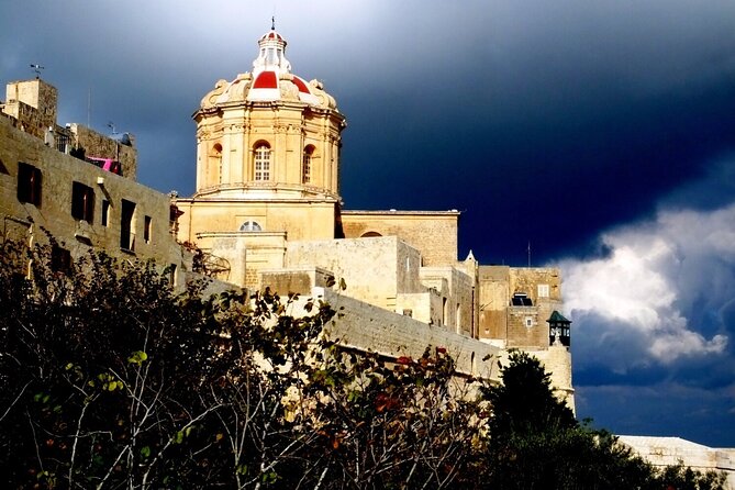 Malta Private Full-Day Sightseeing Tour with Pickup - Mdina’s old-city lanes and rampart views