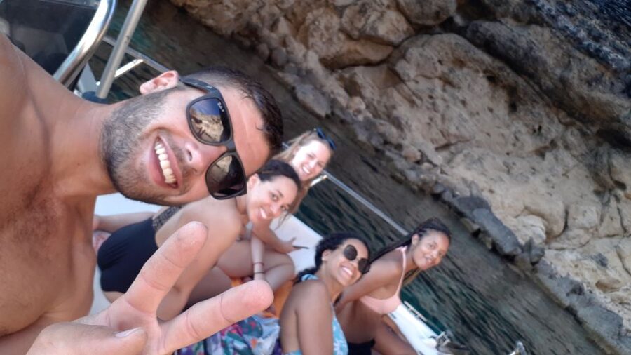 Malta: Private Sunset Boat Trip to Comino and Blue Lagoon - “Secret stop” and Santa Maria Bay: when the route slows down