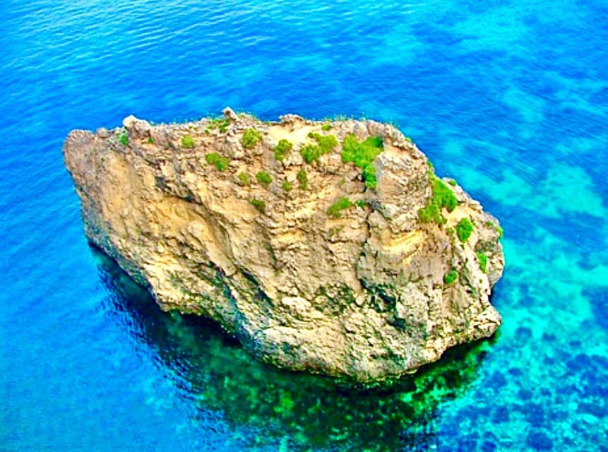 Malta’s Splendour Excursion - Trips in Blue Grotto & Comino - Comino caves and coves: how to get the most out of the first stretch