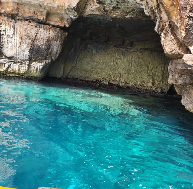 Malta tour 3Cities , Marsaxlok ,Blue grotto Hagar qim - Blue Grotto: boat ride time and the photo stops that do the work