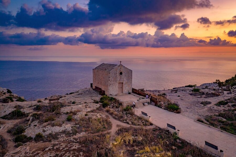 Malta: Tuk Tuk Tour around Rabat, Dingli and Mdina - Meeting next to Domus Romana, then settling into a group of four