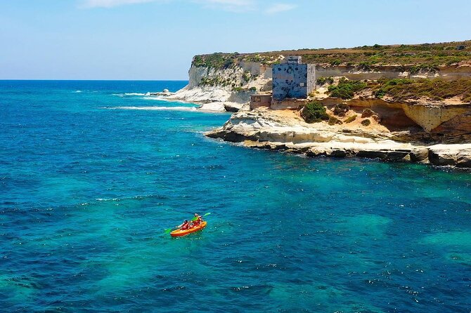 Malta: Ultimate Kayak Adventure - Entering Malta by kayak, not by bus
