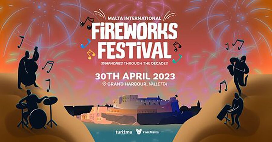 Malta: Valletta, Sliema, Bugibba Fireworks Festival Cruise - Practical Tips: Shoes, Deck Time, and Comfort
