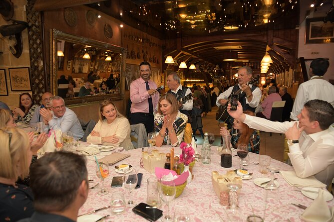 Maltese Traditional Dinner and Folklore Show with Transfers - Arrival at Ta’ Marija: How Dinner Starts