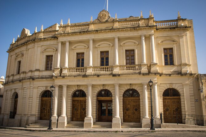 Marsaxlokk Market and Blue Grotto guided tour - Pickup and meeting points: the one place you cannot afford to guess