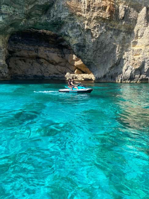Mellieha: Comino and Blue Lagoon Jet Ski Safari Tour at 3 PM - Blue Lagoon and Crystal Lagoon swim time: how the stops actually work