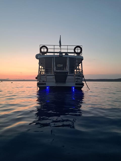 Mellieha: Comino, Crystal & Blue Lagoon 2 Bay Evening Cruise - Logistics That Matter: Where to Meet, When to Be There, and What to Bring