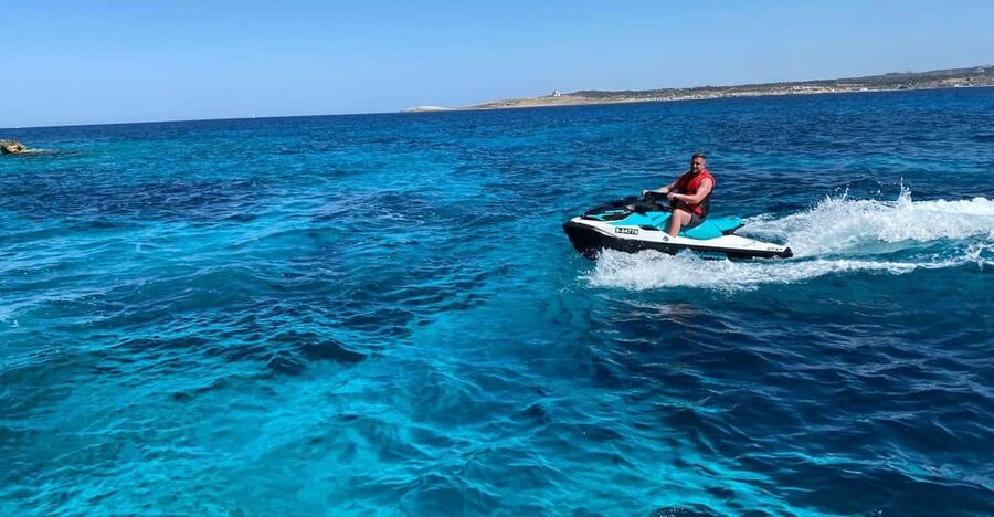 Mellieha: Jet Ski Rental with Safety Boat - Key things to know before you book